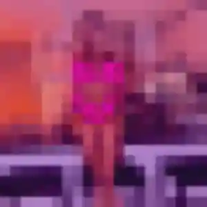 Touria de Aussillon, 19 ans - rencontre coquine sans lendemain