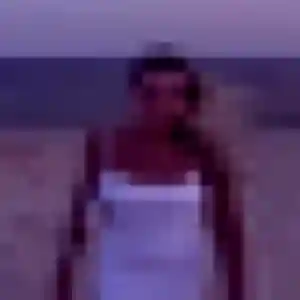 Rejoins Jade, 23 ans à Bessan en privé