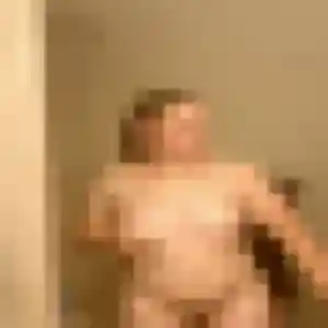Alessandra (29 ans) à Béthune propose un rencontre coquine maintenant