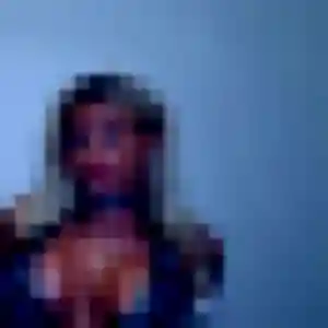 Anouk de Brignoles, 24 ans - rencontre coquine discret