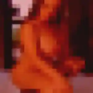 Lina de Champagne-sur-Oise, 29 ans - rencontre coquine en toute liberté