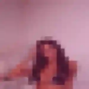 Rejoins Yasmina, 28 ans à Champagnole gratuitement