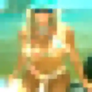 Photo de Violette à Châtel-Guyon (28 ans) - rencontre coquine discret