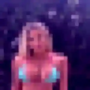 Estee (26 ans) à Colmar cherche un rencontre coquine rapidement