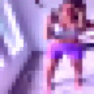 Découvre Faustine, 27 ans à Combourg en privé