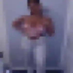 Salima de Couëron, 30 ans - rencontre coquine discret