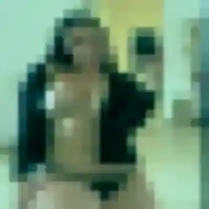 Sexy Karine, 33 ans à Entrelacs - découvrir son profil
