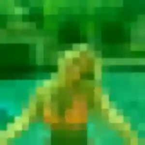 Contacte Clara, 19 ans à Eysines en privé