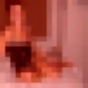 Photo sexy de Regine, 20 ans à Fondettes - plan discret