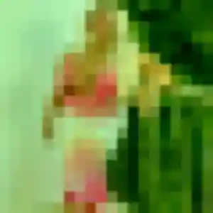 Leila, 27 ans, connectée à Fréjus pour une rencontre coquine