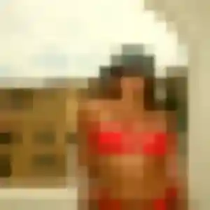 Elena, fille de 24 ans cherche rencontre coquine à La Crèche