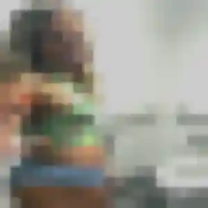 rencontre coquine à Labarthe-sur-Lèze : photo de Debora, 42 ans - inscription gratuite
