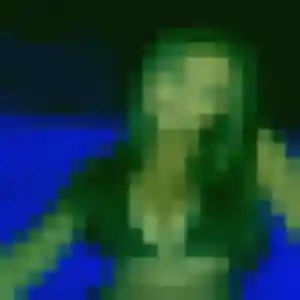 Rejoins Janine, 34 ans à Le Grau-du-Roi en privé