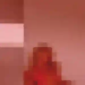 Leonore, 19 ans, dispo pour rencontre coquine à Le Mené
