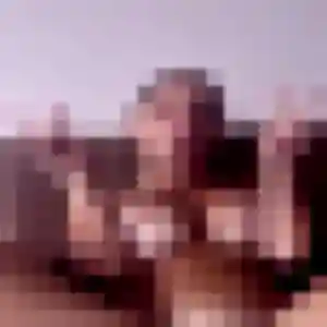 Photo de Julie à Lesneven (43 ans) - rencontre coquine anonyme