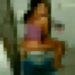 Audrey, fille de 22 ans cherche rencontre coquine à Menucourt