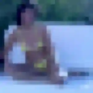 Rencontre Regine, 22 ans à Méry-sur-Oise en privé