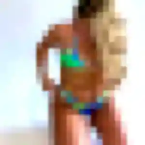 Augustine, 31 ans, dispo pour rencontre coquine à Plouguerneau