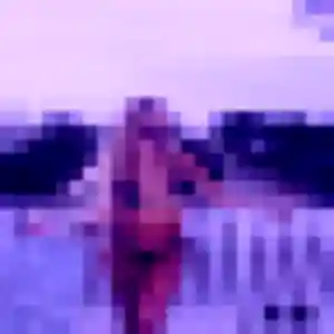 Blanche, 23 ans, en ligne à Pointe-Noire pour un rencontre coquine