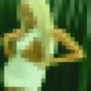 Photo de Eleonore à Poussan (31 ans) - rencontre coquine anonyme