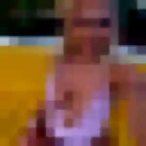 Photo de Eliane à Reignier-Ésery (42 ans) - rencontre coquine discret