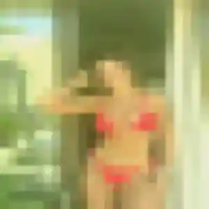 Inaya (24 ans) à Riantec propose un rencontre coquine ce soir