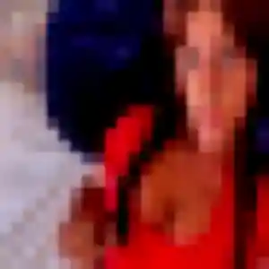 Emilie, 32 ans, disponible à Riom pour une rencontre coquine
