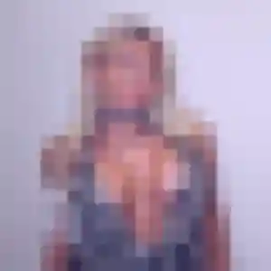 Caroline, 21 ans, en ligne à Ris-Orangis pour une rencontre coquine