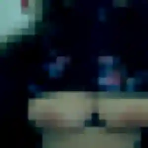 Charmante Celeste, 22 ans à Rousset - la contacter