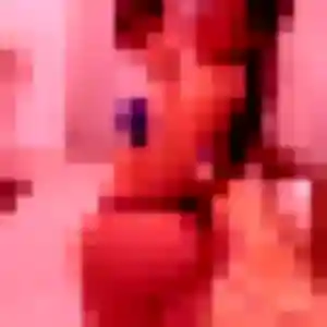 Louise, 20 ans, connectée à Saint-Denis pour un rencontre coquine