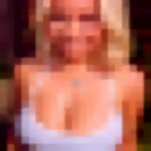 Sexy Olga, 40 ans à Saint-Fargeau-Ponthierry - voir sa photo