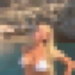Rencontre Ingrid, 22 ans à Saint-Ismier en privé
