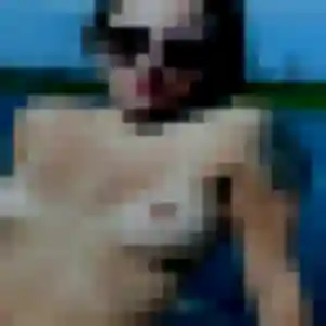 Wilhelmine, 24 ans, en ligne à Saint-Julien-les-Villas pour un rencontre coquine