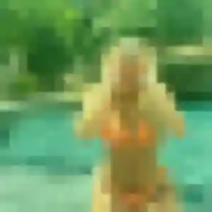 Photo privée de Eglantine, 37 ans à Saint-Paul - plan discret