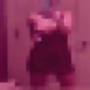 Contacte Christelle, 19 ans à Saint-Priest-en-Jarez en privé