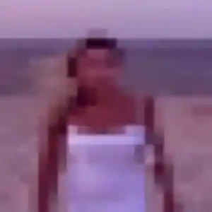 Sexy Delphine, 24 ans à Saint-Rémy-de-Provence - la contacter