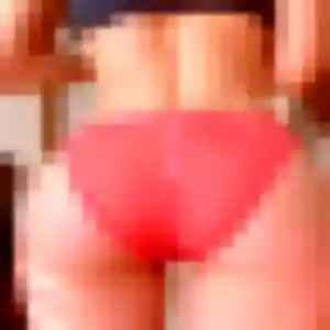 Photo exclusive de Ines, 31 ans à Saint-Thibault-des-Vignes - plan discret
