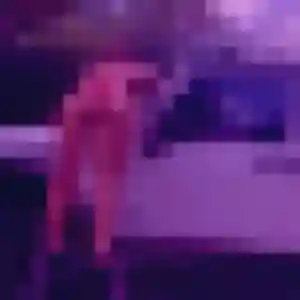 Erika, 33 ans, veut un rencontre coquine à Six-Fours-les-Plages