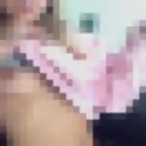 Celeste, 20 ans, en ligne à Sucy-en-Brie pour une rencontre coquine