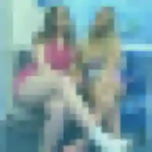 Photo de Sara à Tarnos (20 ans) - rencontre coquine anonyme