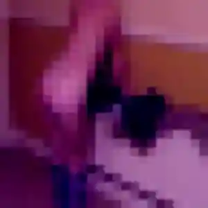 Sexy Sylviane, 31 ans à Thizy-les-Bourgs - découvrir son profil