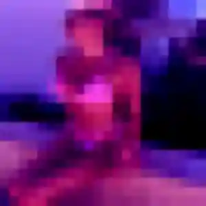 Mila (19 ans) à Vaux-sur-Seine propose un rencontre coquine aujourd'hui