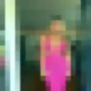 Profil de Deborah à Vedène (28 ans) - rencontre coquine anonyme