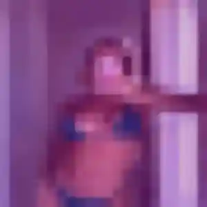 Rejoins Siham, 35 ans à Vendargues en privé