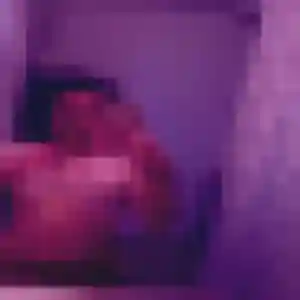 Profil de Adeline à Vendin-le-Vieil (19 ans) - rencontre coquine discret