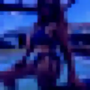 Profil de Oriane à Villefontaine (34 ans) - rencontre coquine sans inscription