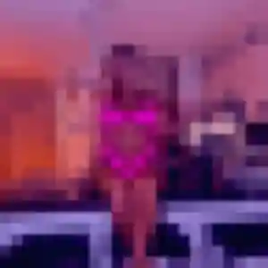 Photo privée de Lucie, 30 ans à Villefranche-de-Rouergue - plan discret